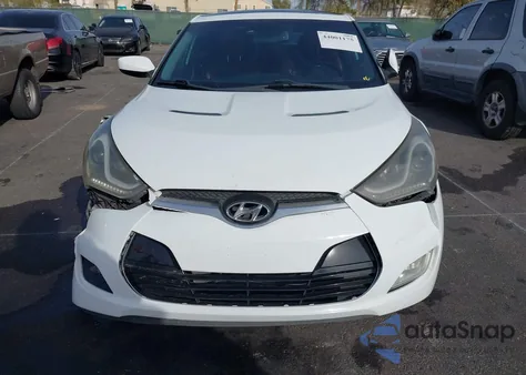 2014 Hyundai Veloster Base W/Red z USA, uszkodzony, nr VIN KMHTC6AD3EU200925